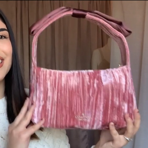 Kate spade bow crush velvet fabric baguette bag - Picture 3 of 7